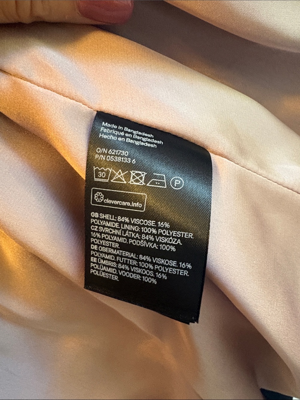 H&M Black Open-Front Blazer with Pink Satin Lining - Picture 3 of 11